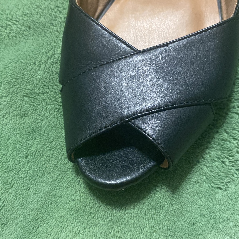 Clarks Black Women's Sandals - Picture 6 of 9
